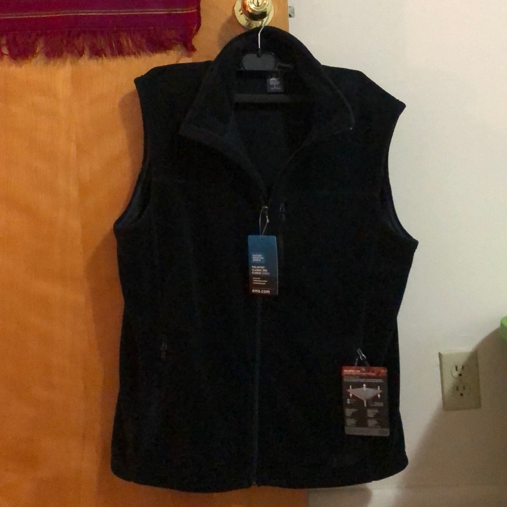 EMS men fleece lined vest
